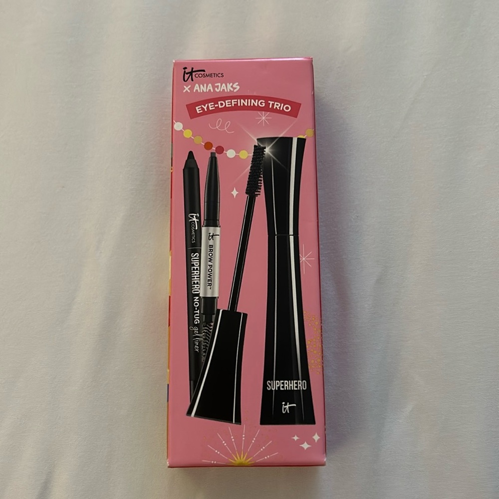 IT Cosmetics x Ana Jaks -  Eye defining trio